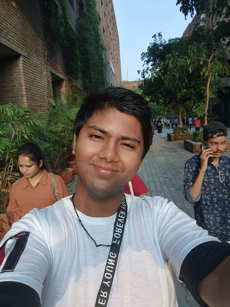 Selfie on the LPU campus in a white t shirt